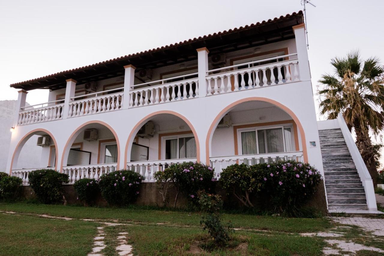 Stefanos Resort Mesongí Eksteriør billede