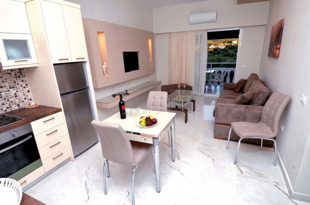 Stefanos Resort Mesongí Eksteriør billede
